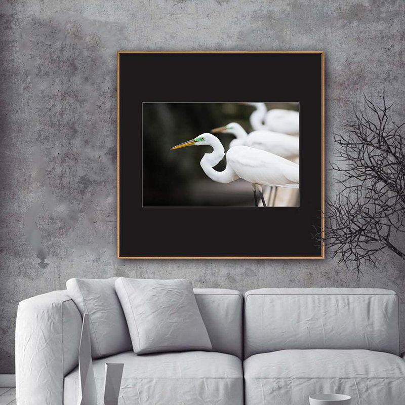 H05 A Bird debout, reproduction sur toile, H 24 po x l 24 po, Naturel