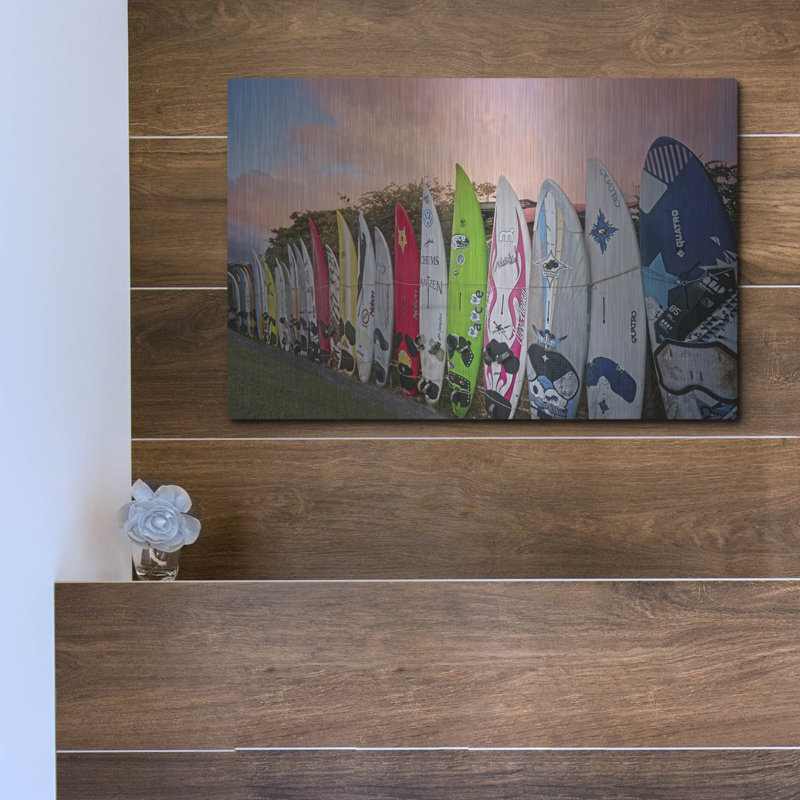 «Surf Time» par Dennis Frates, H 12 po x l 16 po