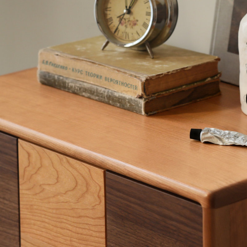 Retro Style All Solid Wood Entrance Cabinet Solid Wood Accent Chest
