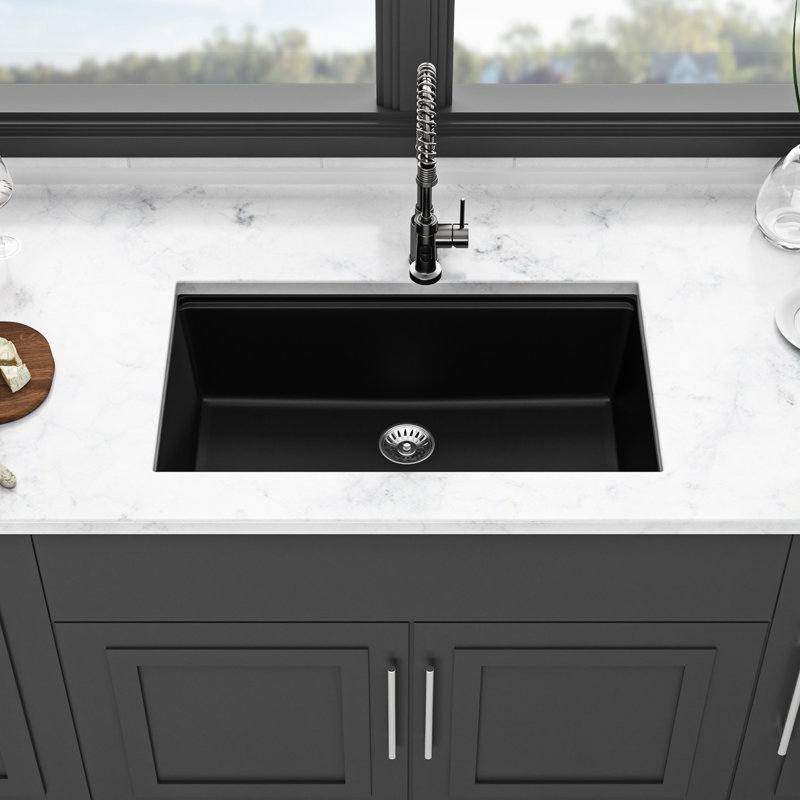 Évier de cuisine en quartz 30 po x 19 po noir - Granite