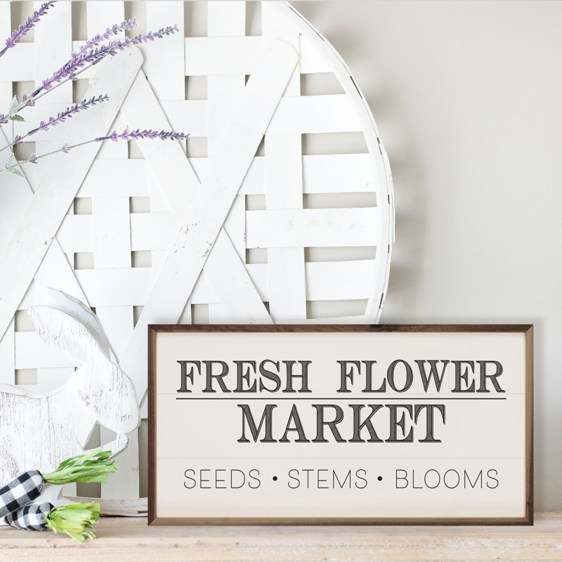 Fresh Flower Market White, 12" H x 24" W