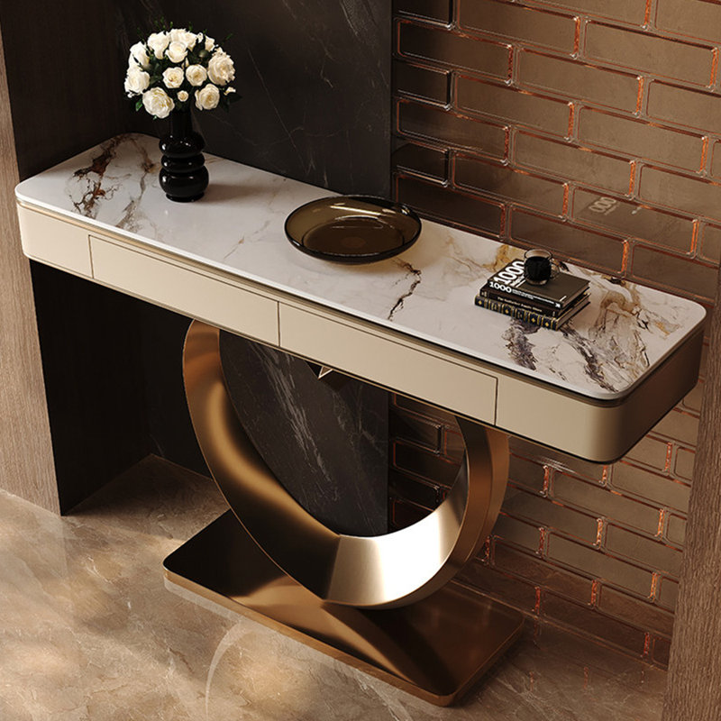 Console italienne de luxe italienne, 33.5" H x 63" W x 13.8" D, Doré