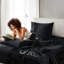 Drap-housse noir luxueux 100% satin, 7 pièces, froissé, doux pour la peau, - 1 plat, 2 ajustés, 4 taies d'oreiller, surface lisse, réduit les bris,