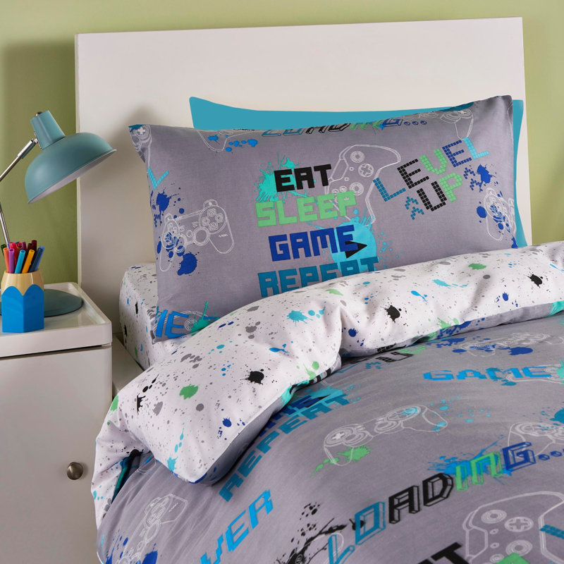 Game Glow Polyester No Pattern Duvet Cover Set with Pillowcases Included, Single