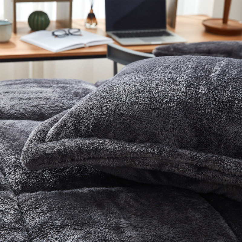 Thickest Comas My Comforter Ate Your Comforter Oversized Comforter Set, Grey, Queen Comforter + 2 Standard Shams