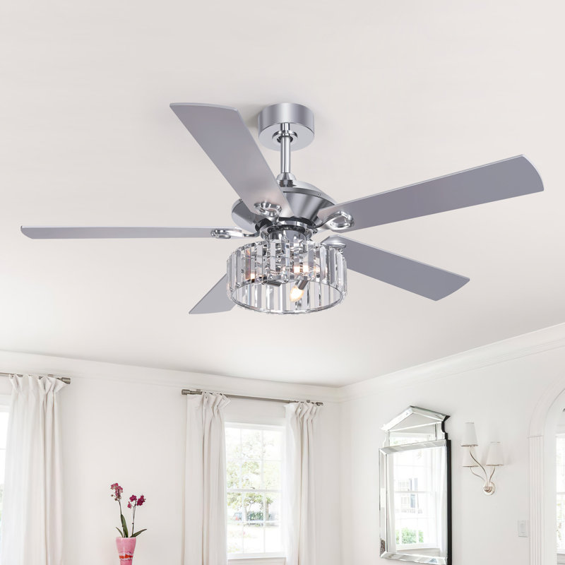 Ventilateur de plafond de 52 pouces avec lumière et télécommande, moteur à courant continu silencieux, pales réversibles pour le salon de la chambre à coucher