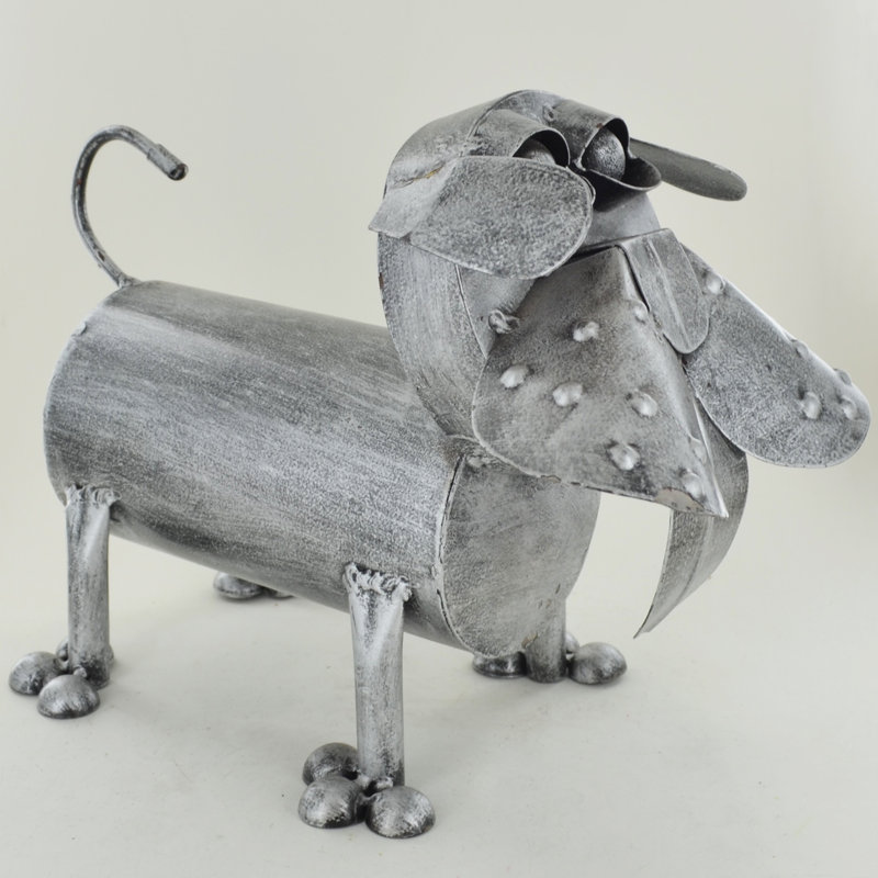 Alia Dog Metal Garden Statue