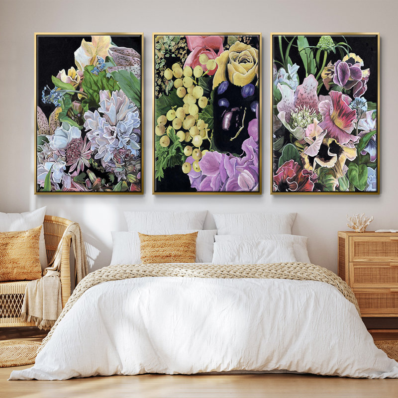 Floral Crop I, ensemble de 3 toiles encadrées, Encadrement doré, H 27 po x l 54 po