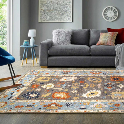 Oriental Area Rug in Gray