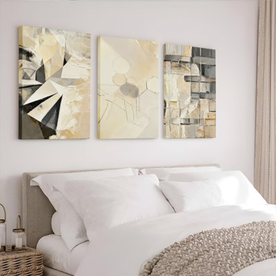 Ensemble de 3 tableaux sur toile aux formes géométriques abstraites et aux tons neutres, idéal pour décorer un salon, une chambre ou un bureau.