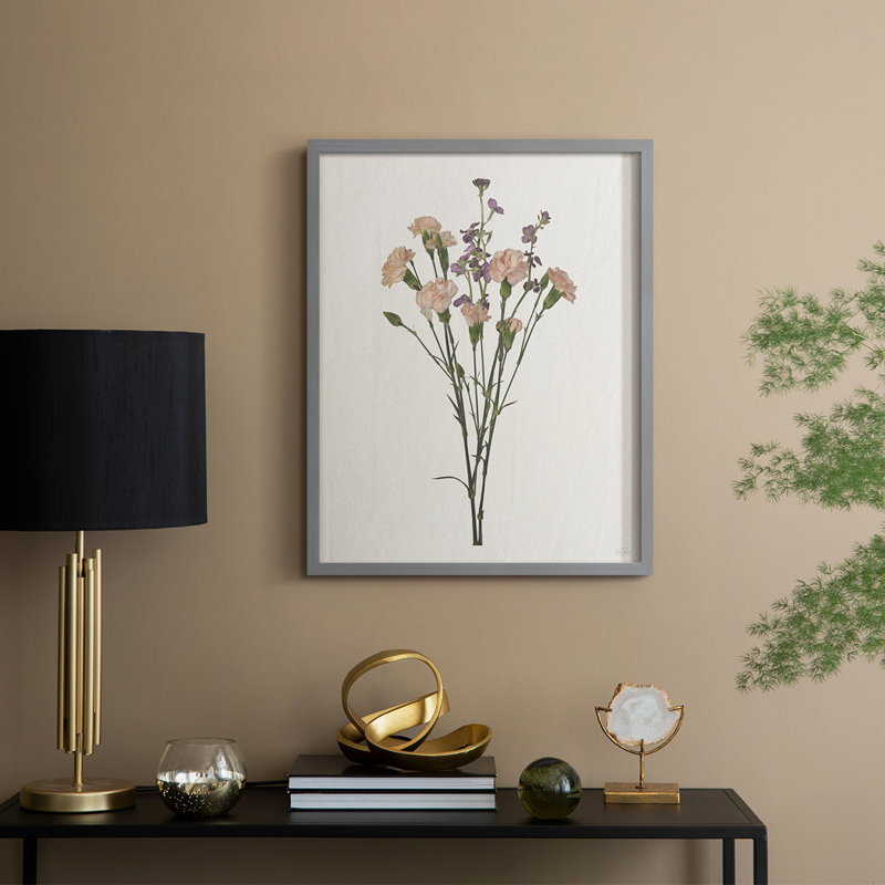 «Organic Floral I», reproduction encadrée - bois massif, Gris, H 21 po x l 17 po