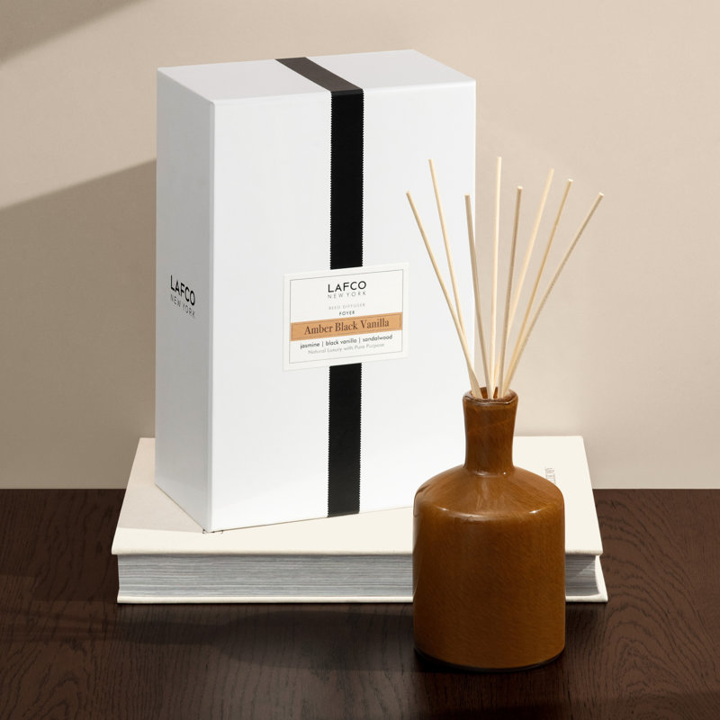 Amber Black Vanilla Reed Diffuser