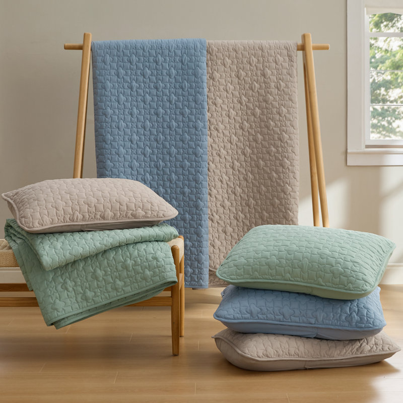 Bedsure Quilts - Lightweight Bedspreads with Lucky Star Quilting, Soft Quilt Bedding Set, Queen Quilt + 2 Shams, Simply Taupe