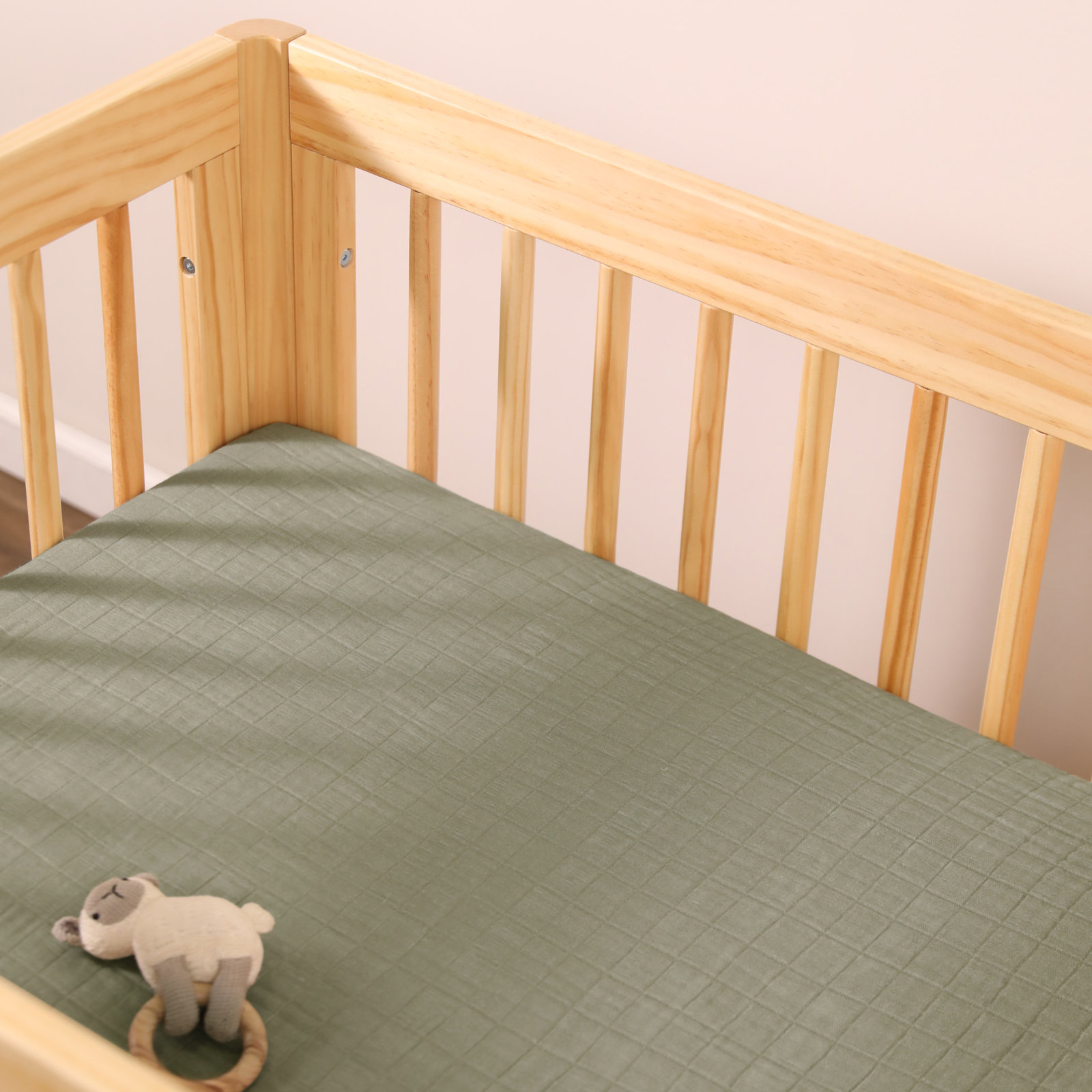 Matcha Muslin Midi Crib Sheet
