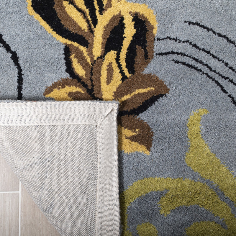 Soho Hand Tufted Wool And Viscose Floral Rug, Rectangle 3'6" x 5'6"