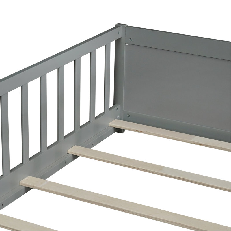 Lit simple au sol gris avec clôture complète, support de livre intégré, 7 lattes, porte à assemblage facile et lattes en contreplaqué pour matelas, fabrication