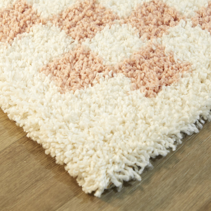 Neamiah Chequered Shag Area Rug, Rectangle 200 x 290cm