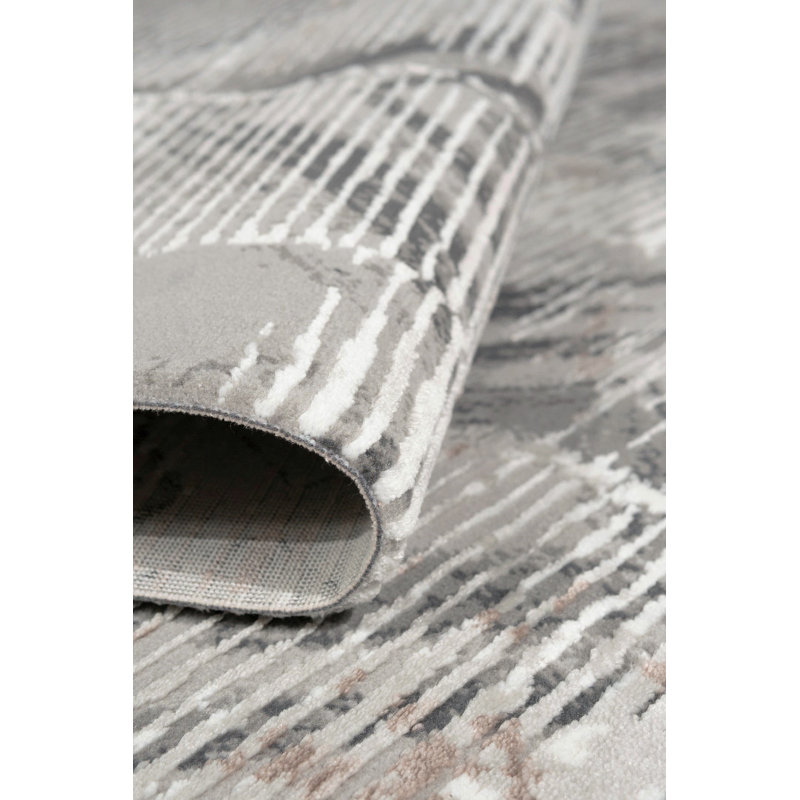 Adebare Machine Made Indoor / Outdoor Area Rug, Rectangle 3'3" x 6'7"