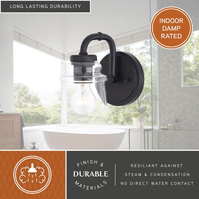 Luminaire de salle de bain industriel noir mat à 1 lumière de 5,25 pouces de large Akini, abat-jour en verre transparent, à intensité variable, compatible avec DEL, applique murale en acier