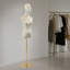 Mannequin de magasin de vêtements féminin-117247244