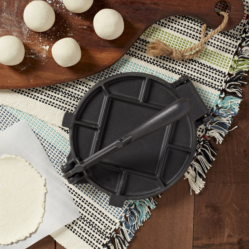Infuse 7.25in Black Cast Iron Tortilla Press