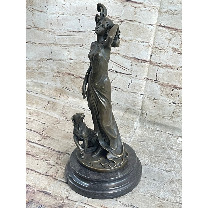 Figurines et sculptures Teleshia