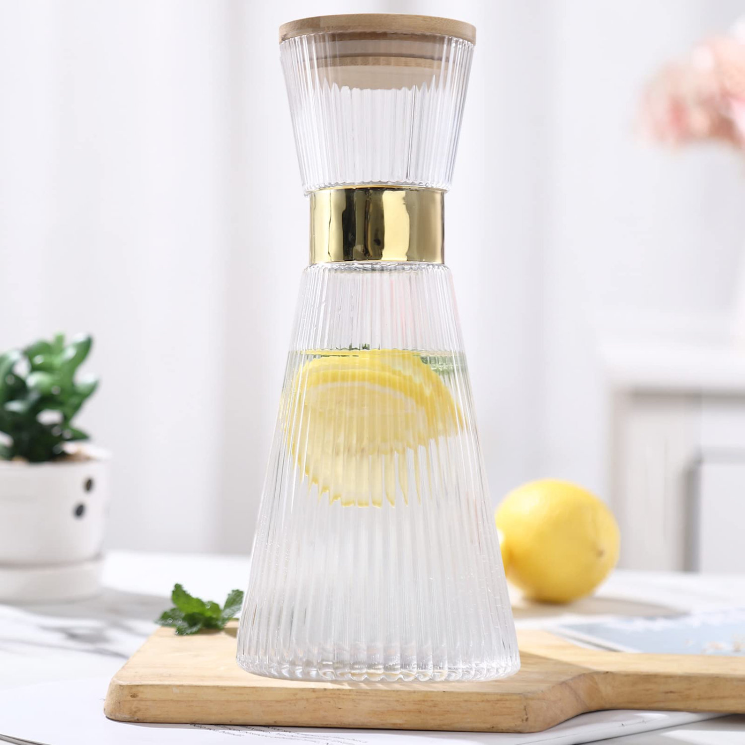 Stack man Ribbed Glass Carafe With Lid (34Oz), Elegant Water Carafe ...