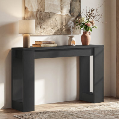 Console 47,2 po avec 2 tablettes latérales dans le couloir