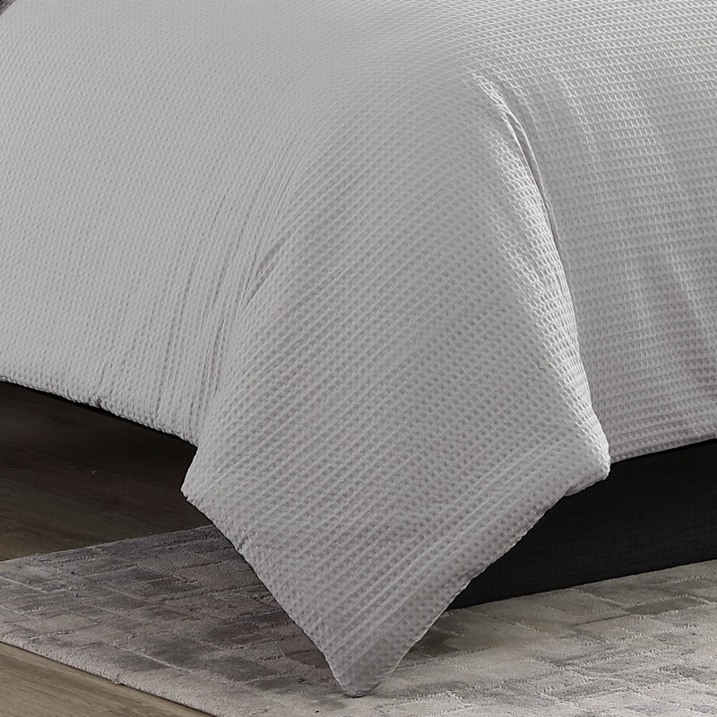 Waffle Pique Standard Cotton Reversible 3 Piece Comforter Set, White, Queen Comforter + 2 Standard Shams