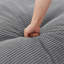 Fauteuil pivotant à 360° avec coussin double couche, 3 oreillers, rotation et construction fluides, 57,5 ​​pouces, base avec coussins de soutien gris.