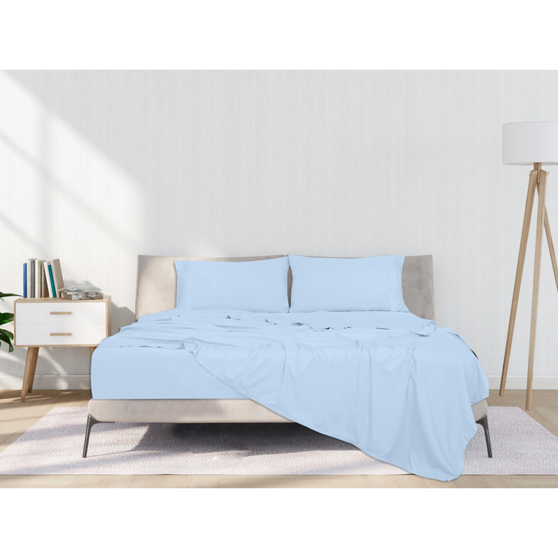 Royale Linens | Ultra Soft Brushed Microfiber Flat Sheets Only | Wrinkle Free & Stain Resistant | Hotel Quality Top Sheet for Bed