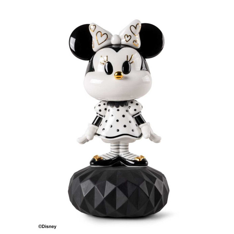 Minnie In Black And White