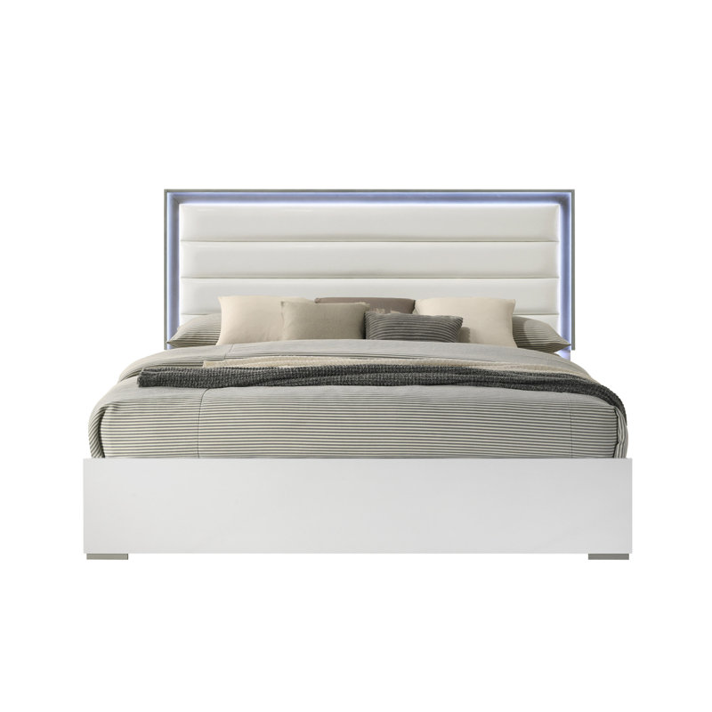 Lit double de style contemporain avec tête de lit DEL et bois Olivia