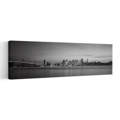 Pont suspendu avec vue sur la ville au crépuscule, pont de la baie, baie de San Francisco, San Francisco, Californie, États-Unis