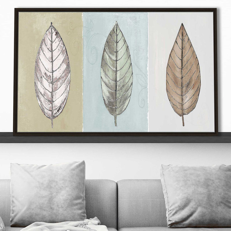 «Neutral New Leaf Trio» par Patricia Pinto - impression, Cadre flottant espresso, H 31,5 po x l 51,5 po x P 2 po