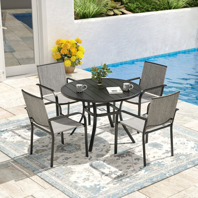 4 - Person Patio Dining Set With Round Table