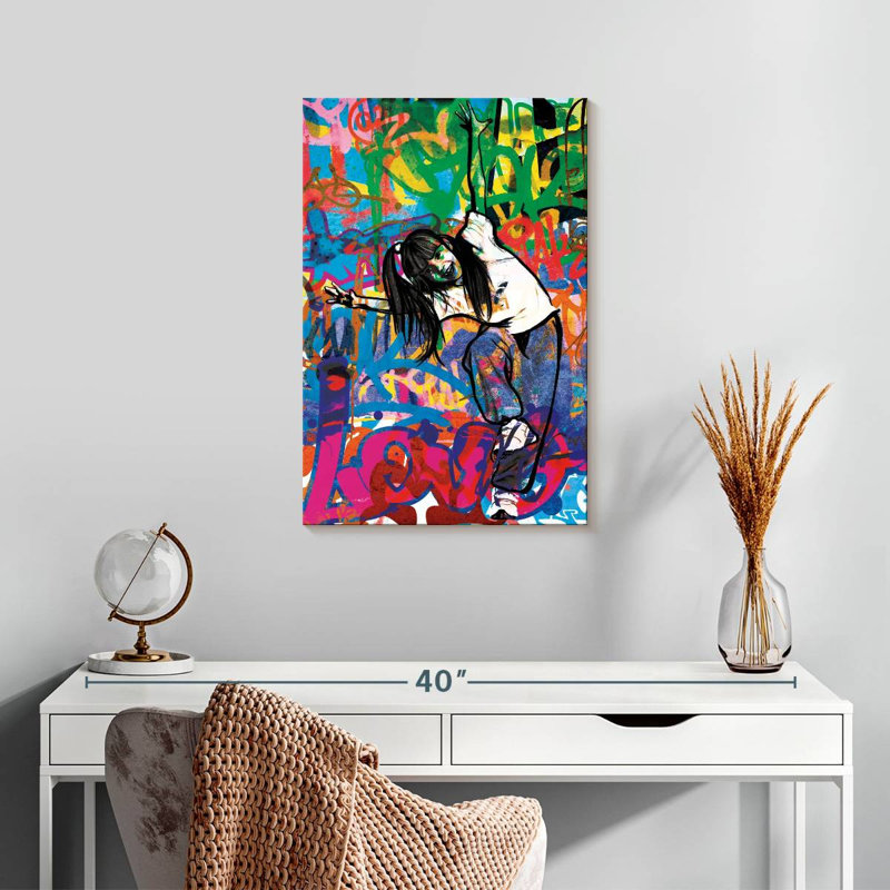 Danse urbaine Enn, H 24 po x l 16 po