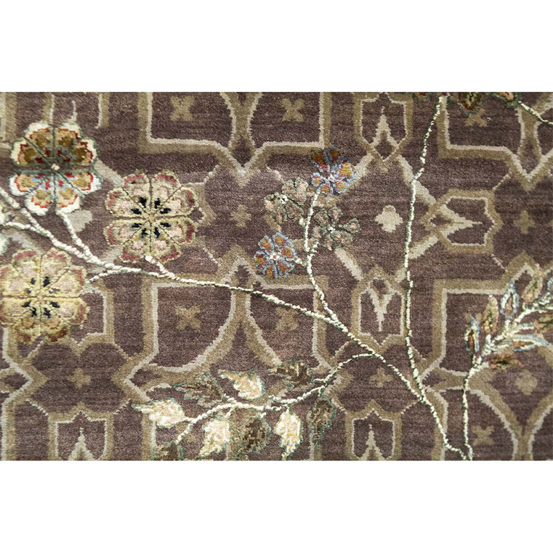 Floral Area Rug in Brown