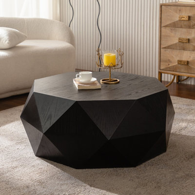 Table basse rétro américaine avec plateau noir à motif en relief 3D, structure en bois massif et MDF, idéale pour la décoration du salon.