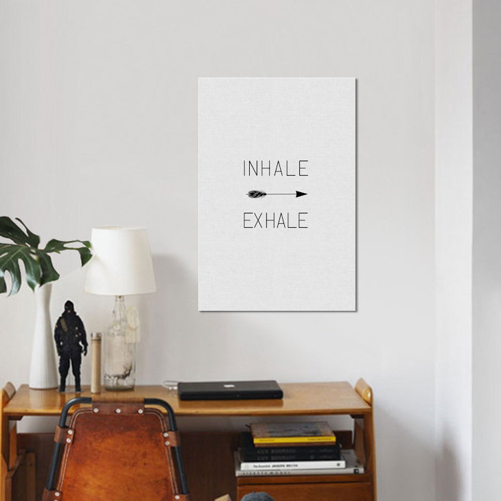 «Inhale Exhale Arrow», art textuel sur toile, H 40 po x l 26 po x P 1,5 po, Pas de tapis, Toile tendue