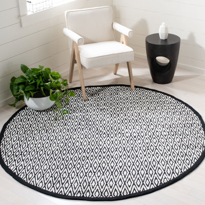 Montauk Hand Woven Performance Geometric Rug