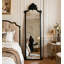 Miroir pleine grandeur de style américain de luxe léger en bois noir-129880546