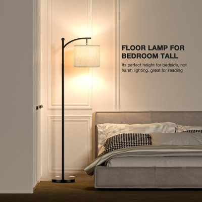 Onawa 61.81'' Traditional Floor Lamp