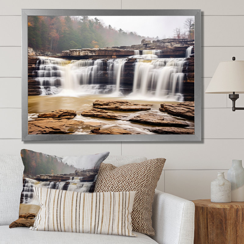 Alabama Water Cascades Beauty I - impression, H 34 po x l 44 po x P 1,5 po, Cadre photo argenté
