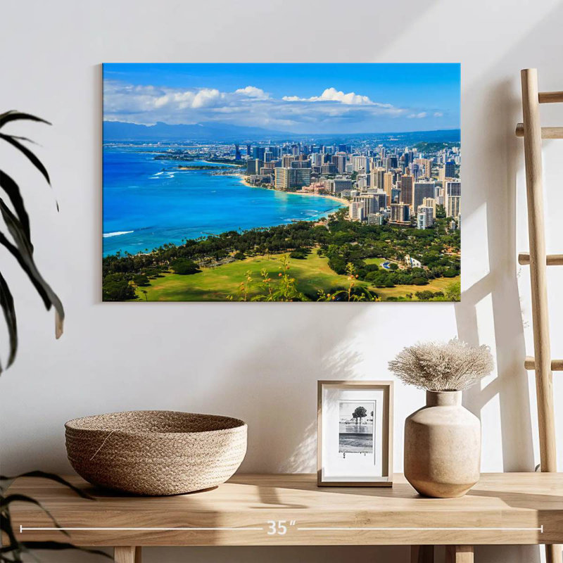 Rorry Honolulu Hotels, 16" H x 24" W