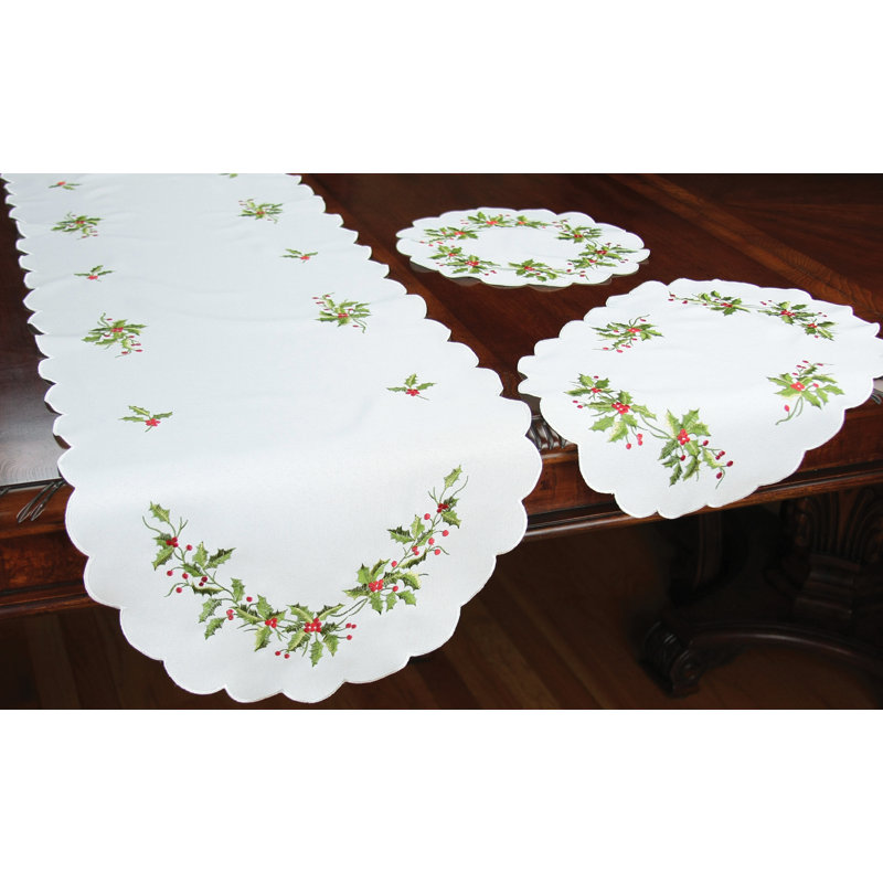 Mistletoe Embroidered Round Doily