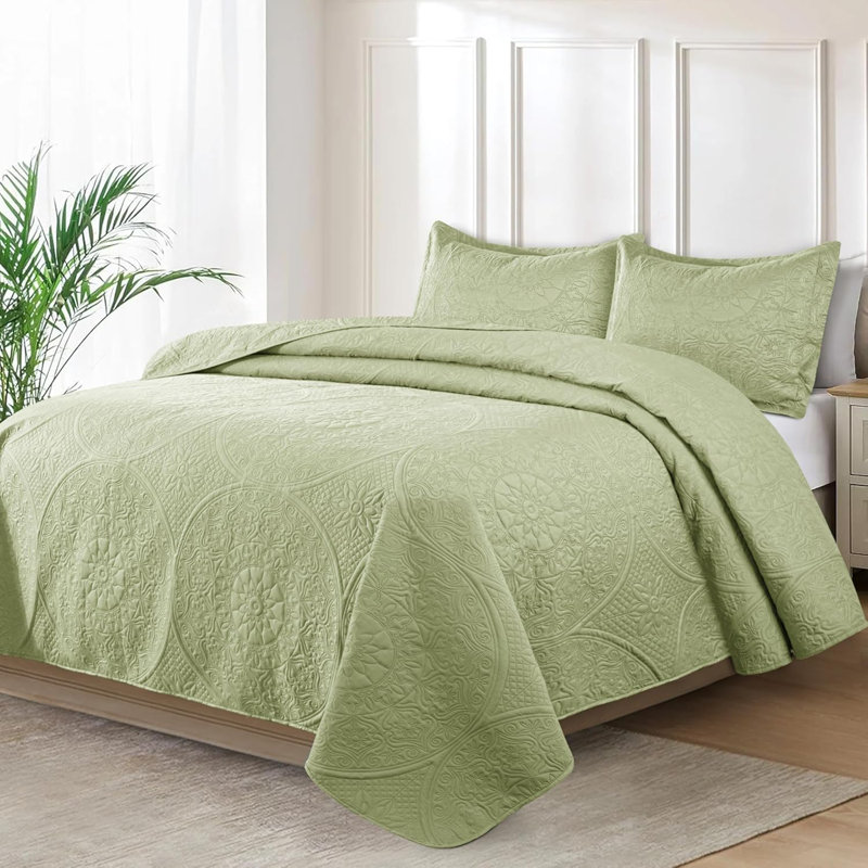 Lightweight Summer Bedspreads - 3 Piece Oversized Quilt Set - Reversible Coverlet Set -Queen Size, Sage Green Floral