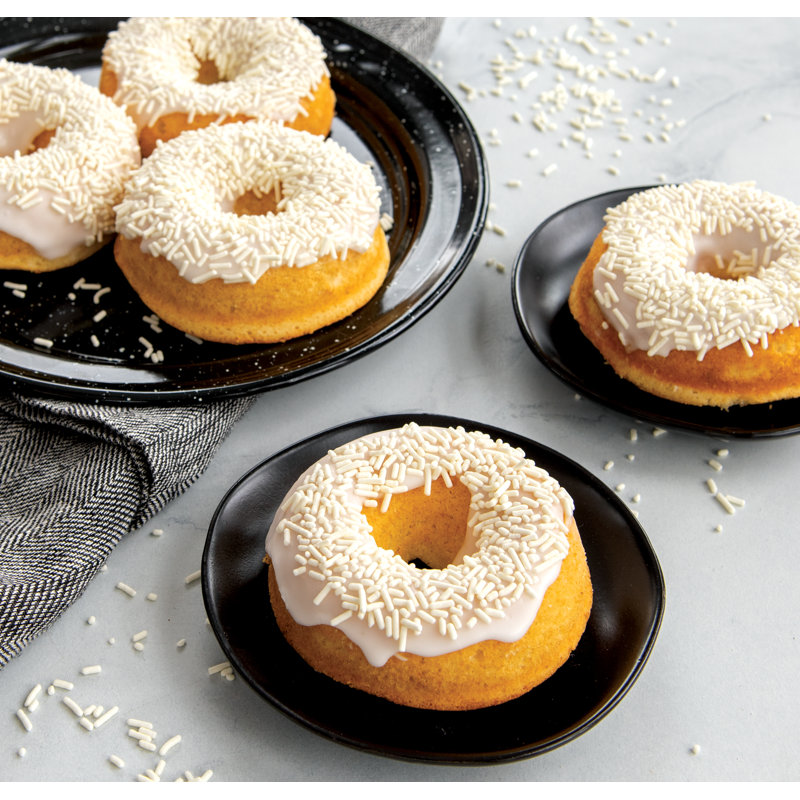 Nordic Ware Full Size Donut Pan