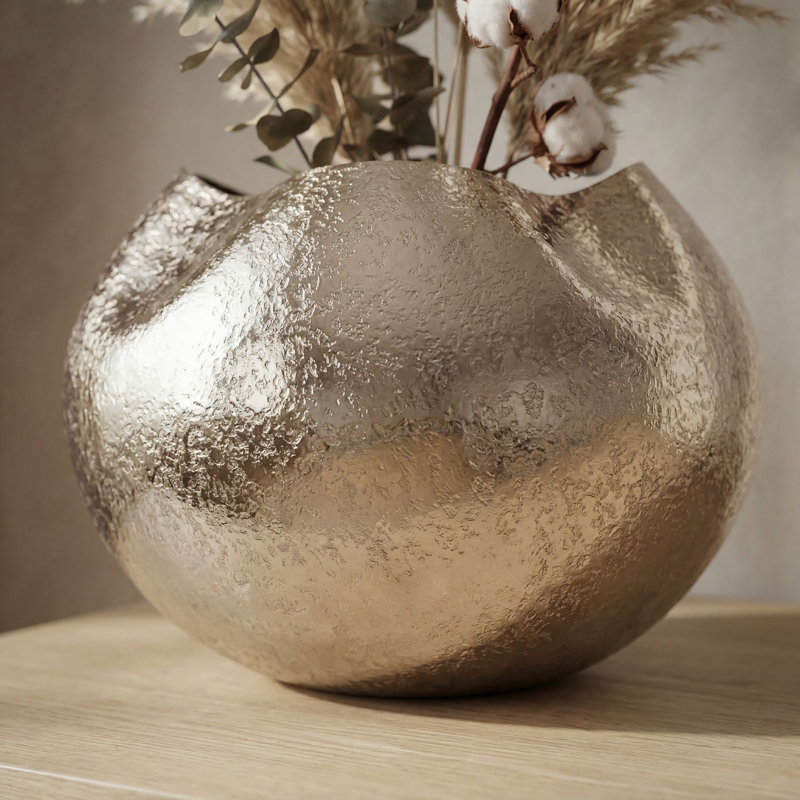 Table Vase 1, Silver