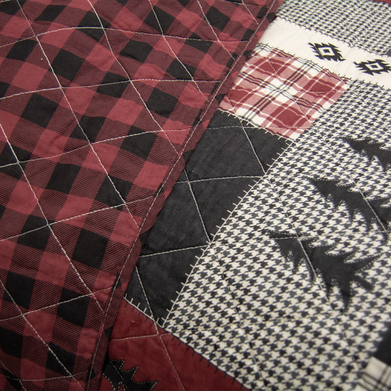 Bear Peak Cotton Quilted No Pattern And Not Solid Colour Quilt Set, Queen Quilt + 2 King Shams